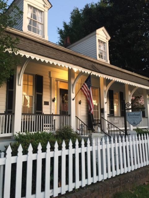 Riverboat Bed & Breakfast 나체스 외부 사진